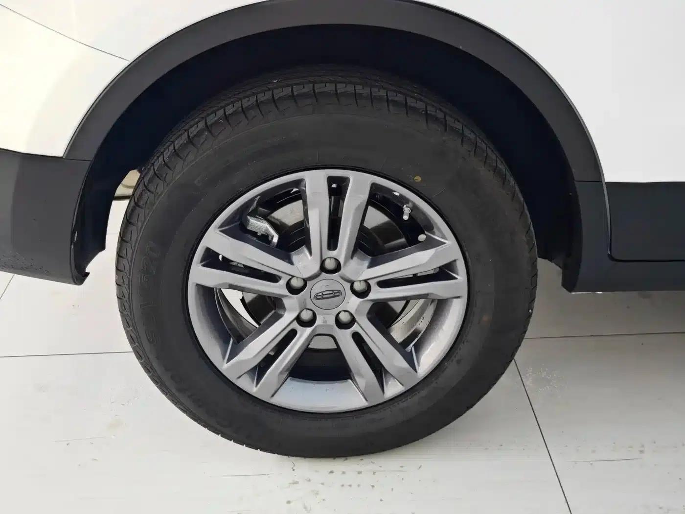 Geely Boyue 2021 Million Edition 1.8TD Manual 2WD Comfort Model — миниатюра 28