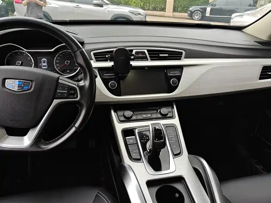 Geely Boyue 2020 1.8TD DCT 2WD Smart Edition — миниатюра 13