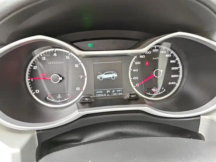 Geely Boyue 2020 1.8TD DCT 2WD Smart Edition — миниатюра 14