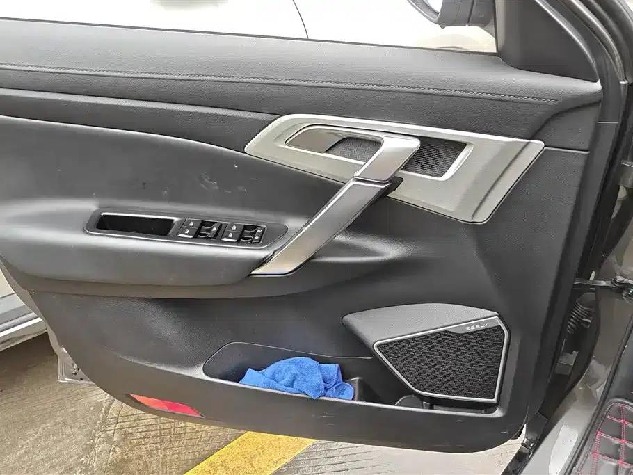 Geely Boyue 2020 1.8TD DCT 2WD Smart Edition — миниатюра 7