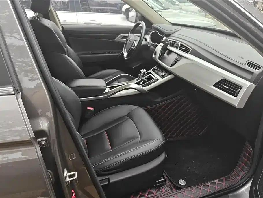 Geely Boyue 2020 1.8TD DCT 2WD Smart Edition — миниатюра 8