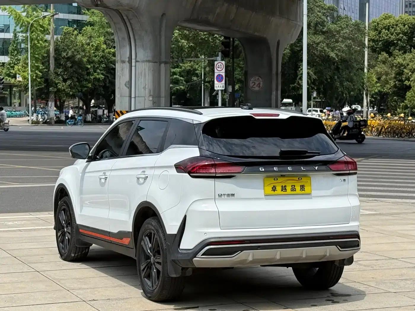 Geely Boyue 2022 Model Boyue X 1.8TD DCT Smart Edition — миниатюра 6