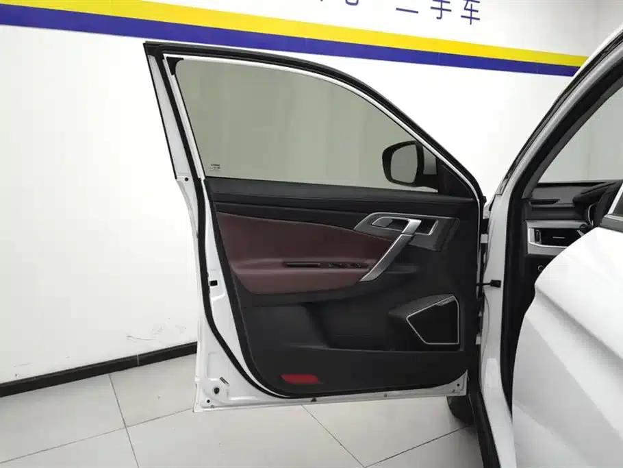 Geely Boyue 2022 1.8TD DCT Smart Edition — миниатюра 7