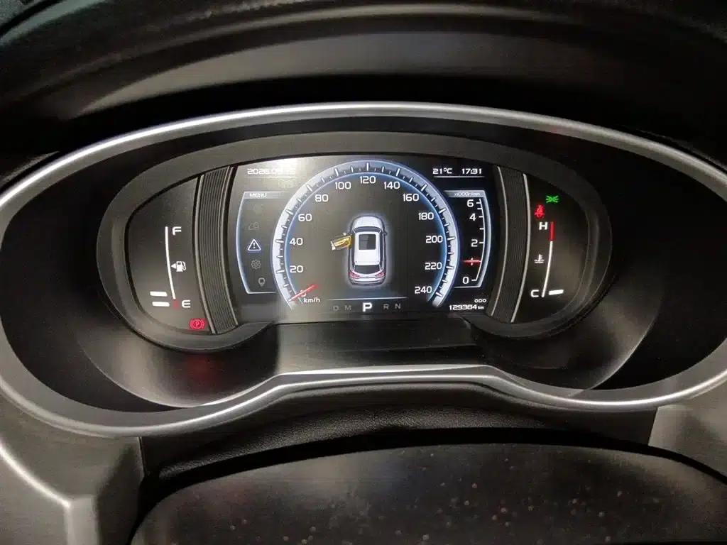 Geely Boyue 2016 1.8TD Automatic 4WD Supreme Edition — миниатюра 4