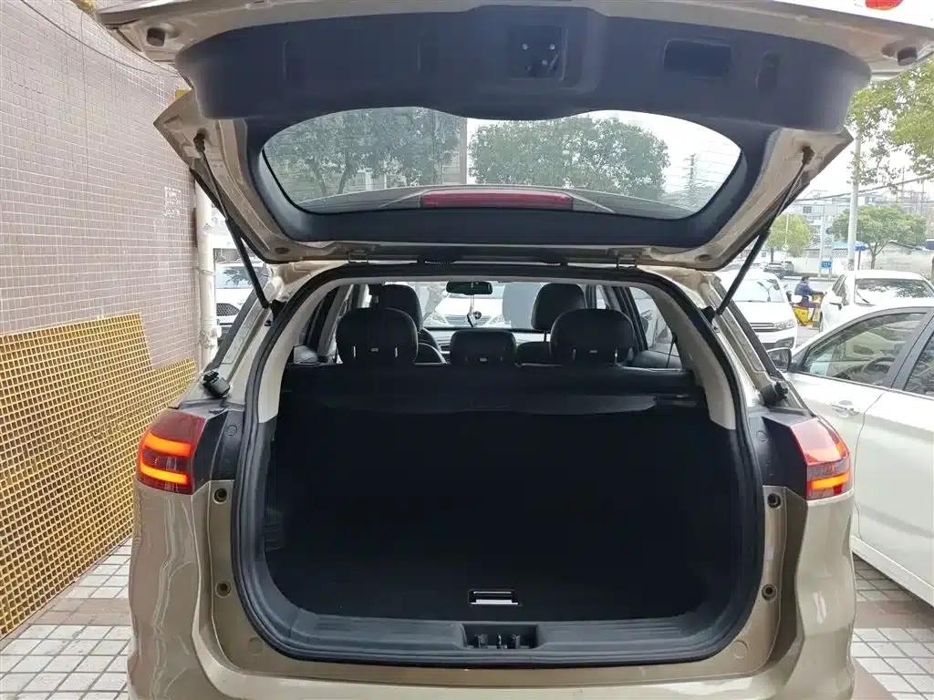 Geely Boyue 2018 1.8TD Automatic 2WD Smart 4G Connected Edition — миниатюра 19