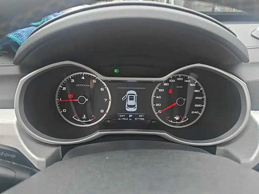 Geely Boyue 2020 1.8TD DCT 2WD Smart Edition — миниатюра 12
