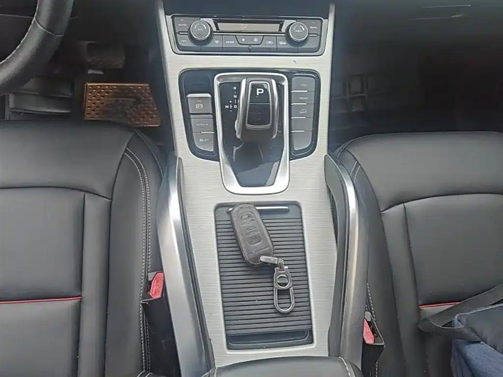 Geely Boyue 2020 1.8TD DCT 2WD Smart Edition — миниатюра 14