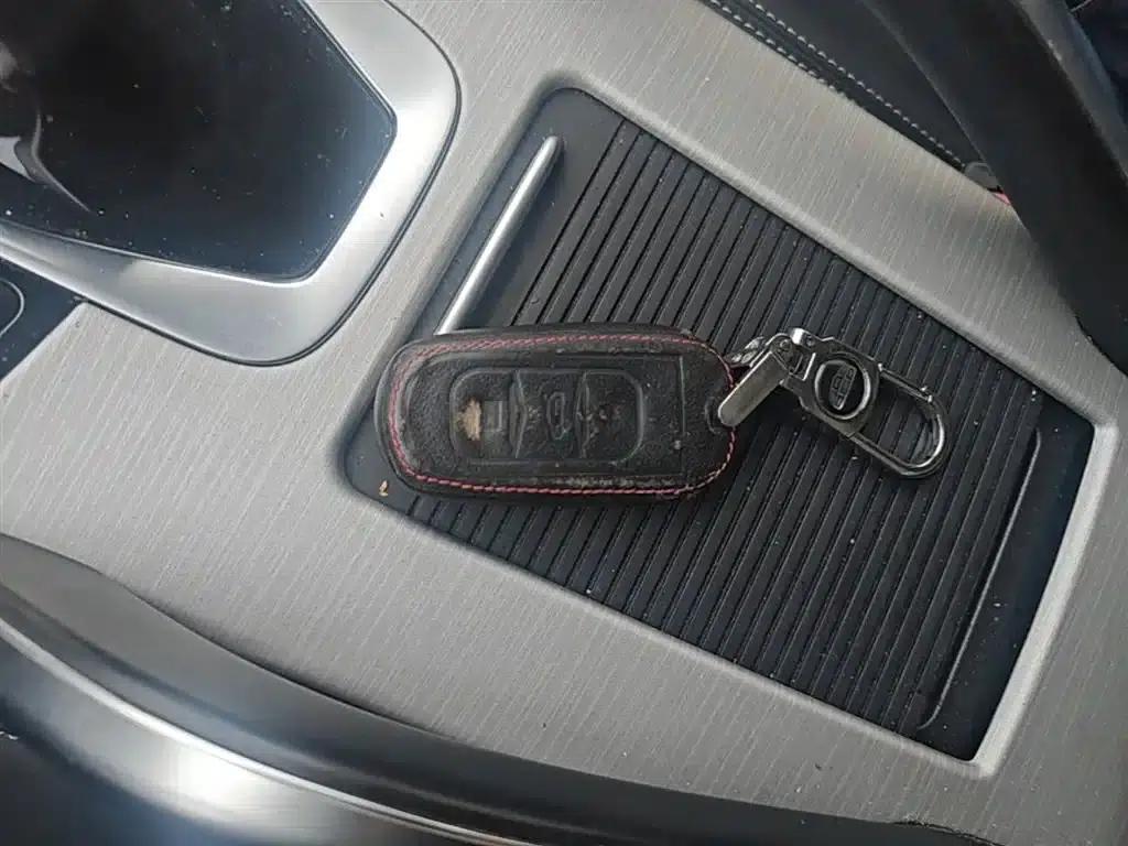 Geely Boyue 2020 1.8TD DCT 2WD Smart Edition — миниатюра 9