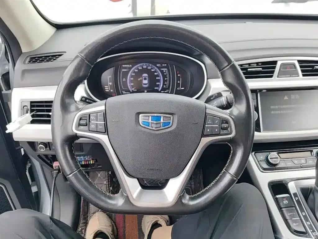 Geely Boyue 2016 1.8TD Automatic 4WD Supreme Edition — миниатюра 11