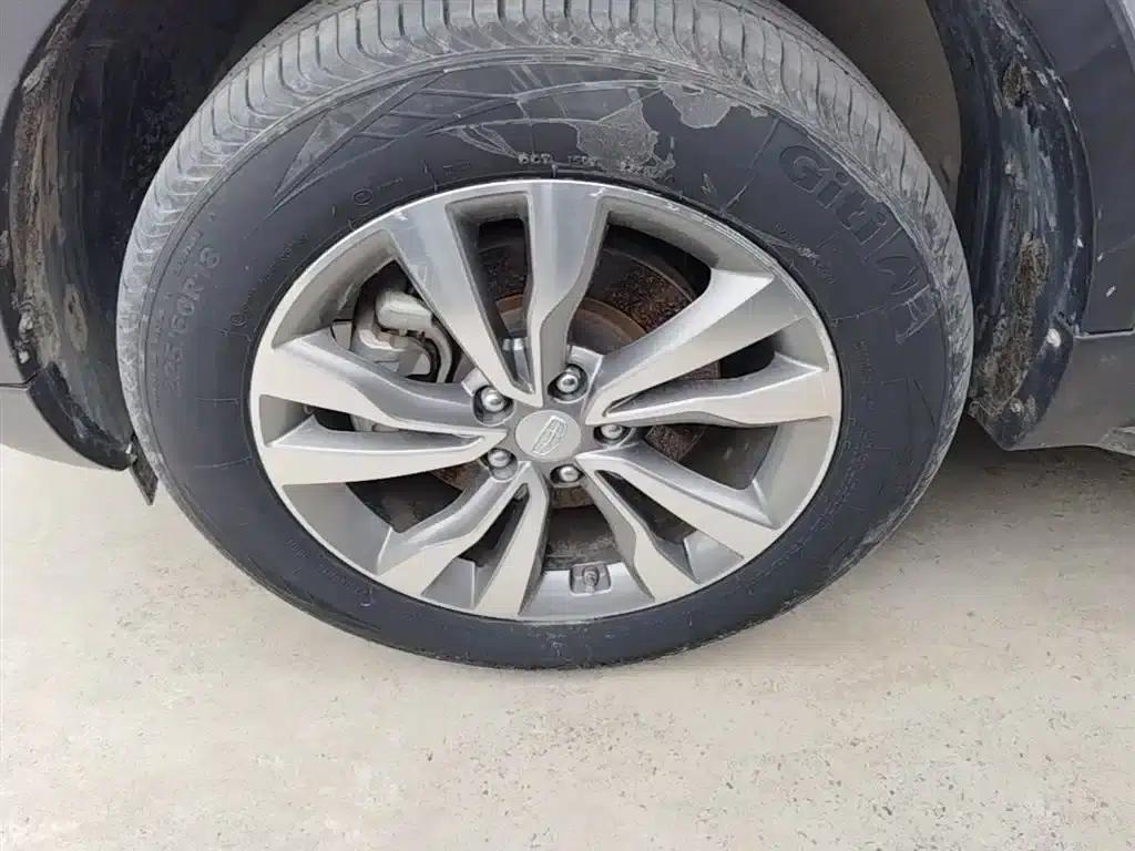 Geely Boyue 2016 1.8TD Automatic 4WD Supreme Edition — миниатюра 23