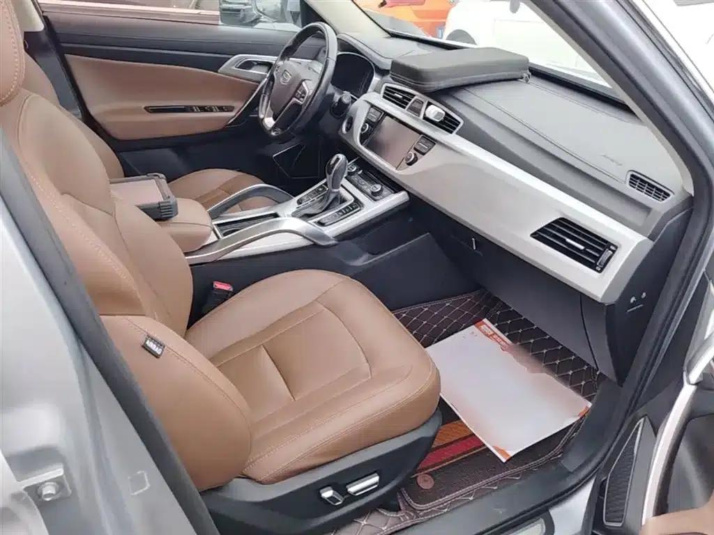 Geely Boyue 2016 1.8TD Automatic 4WD Supreme Edition — миниатюра 25