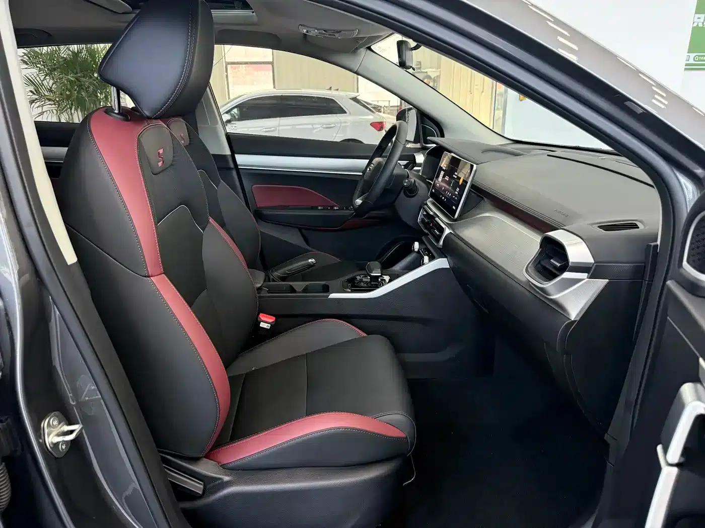 Geely Binyue 2021 1.4T DCT Platinum Edition — миниатюра 19
