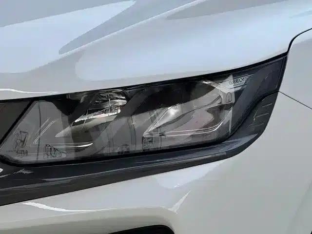Geely Binyue 2023 1.5T DCT Platinum Edition — миниатюра 18