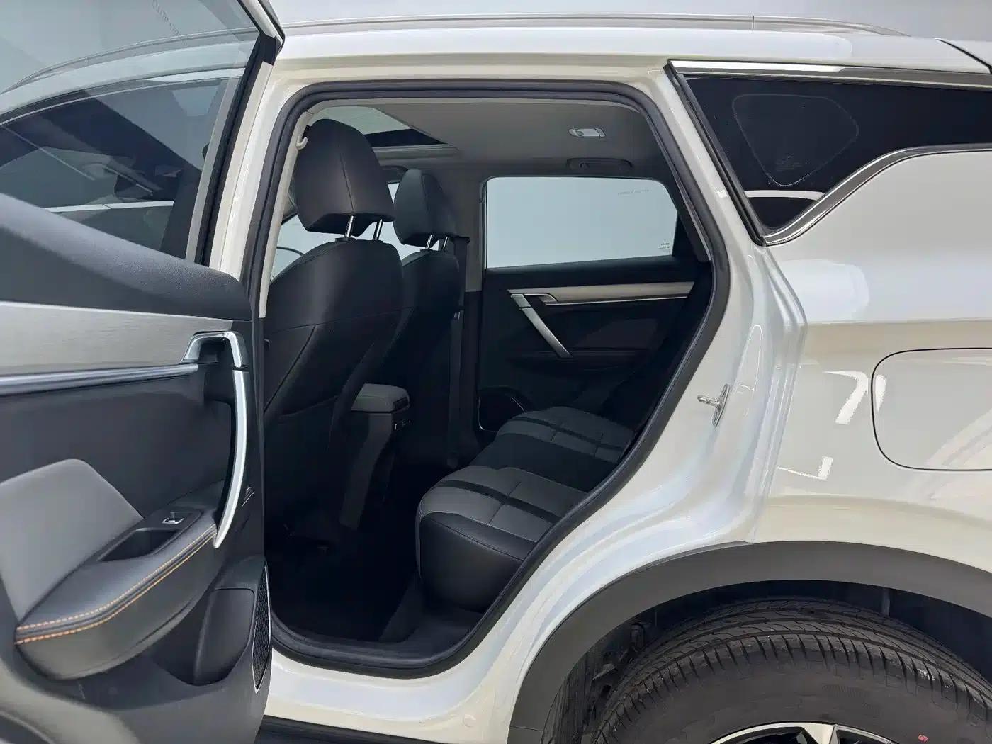 Geely Binyue 2023 1.5T DCT Platinum Edition — миниатюра 5