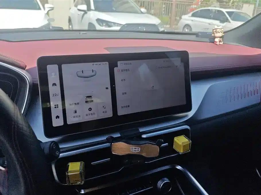 Geely Binyue 2021 1.5TD DCT Battle — миниатюра 13