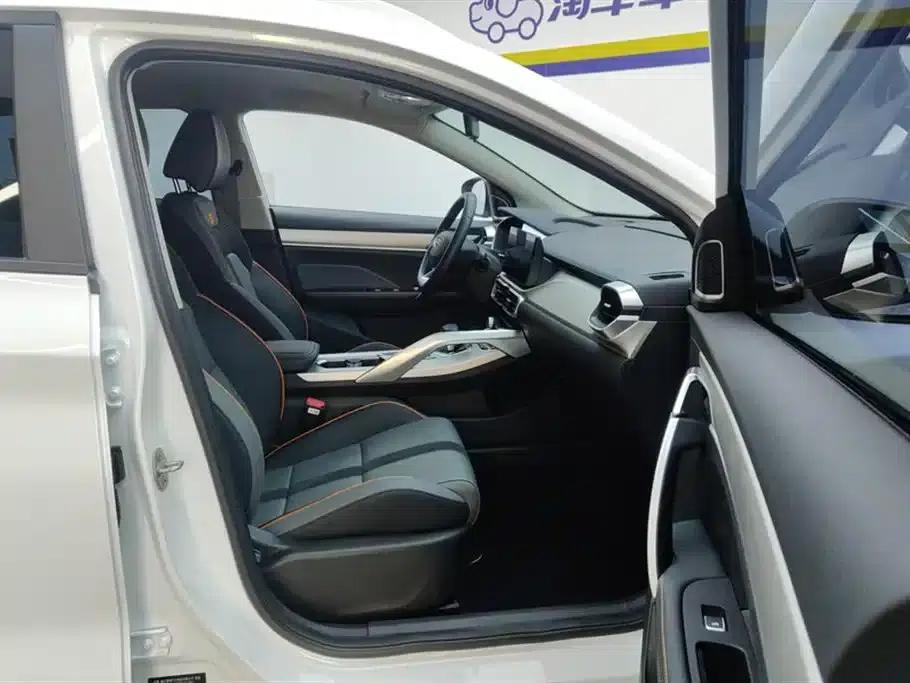 Geely Binyue 2024 1.5T DCT Dragon Edition — миниатюра 8