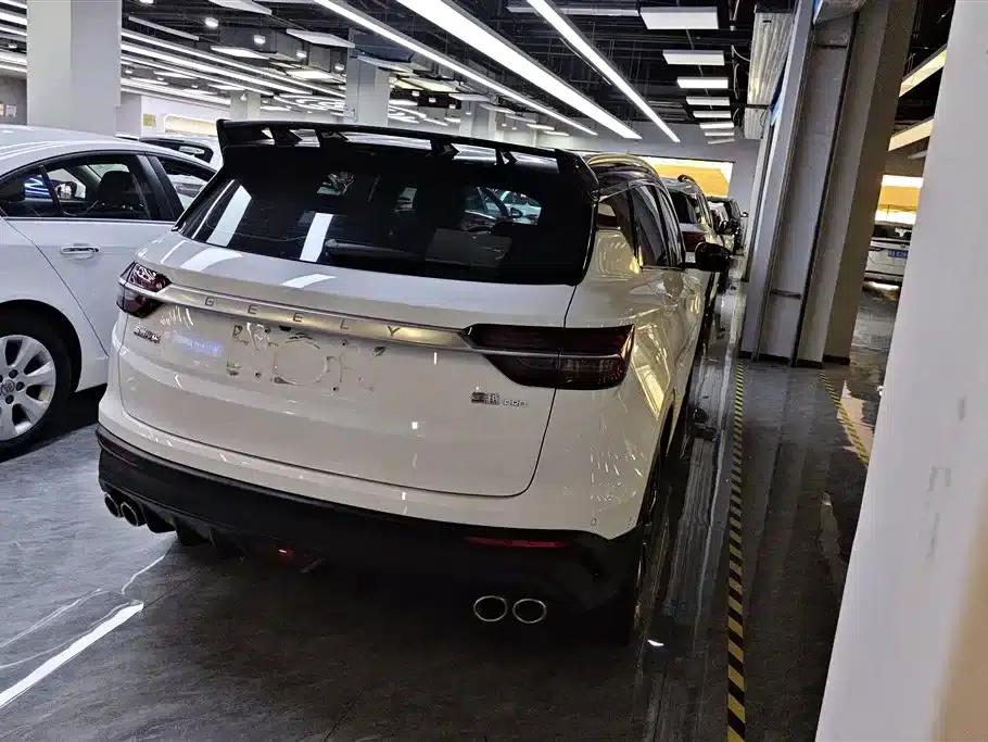 Geely Binyue 2020 PRO 260T DCT Battle — миниатюра 3