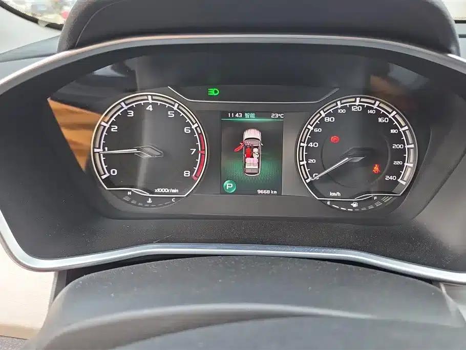 Geely Binyue 2023 1.5T DCT Platinum Edition — миниатюра 14