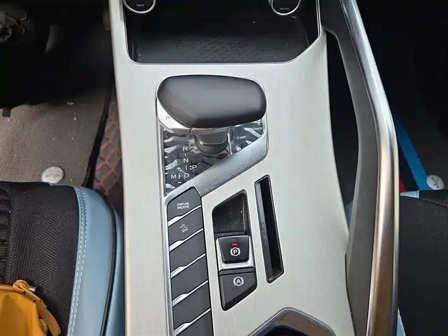 Geely Binyue 2023 1.5T DCT Platinum Edition — миниатюра 16