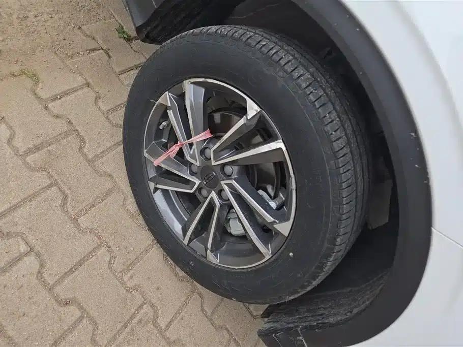 Geely Binyue 2023 1.5T DCT Platinum Edition — миниатюра 6