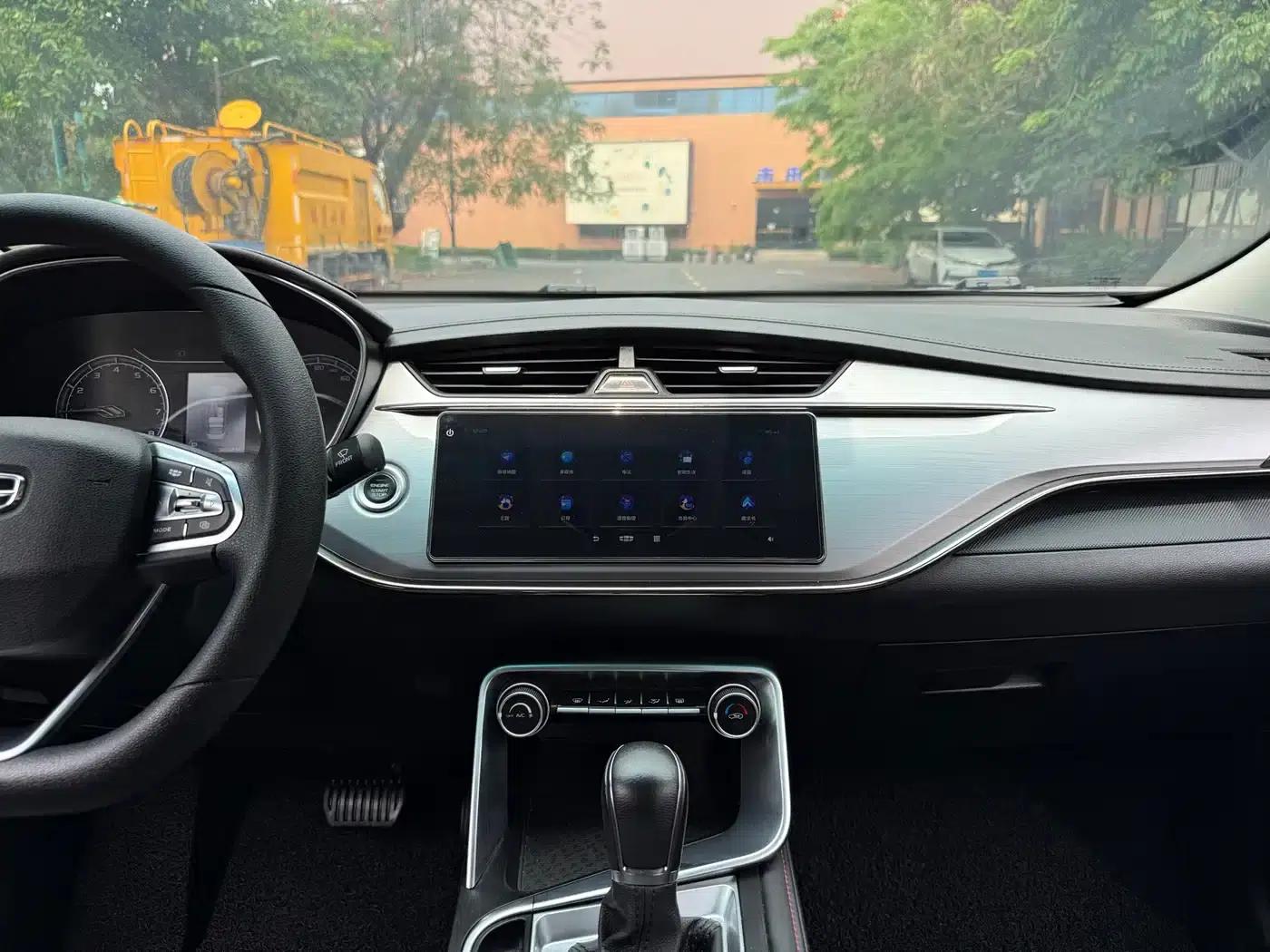 Geely Binrui 2019 200T DCT Binchi Edition — миниатюра 13