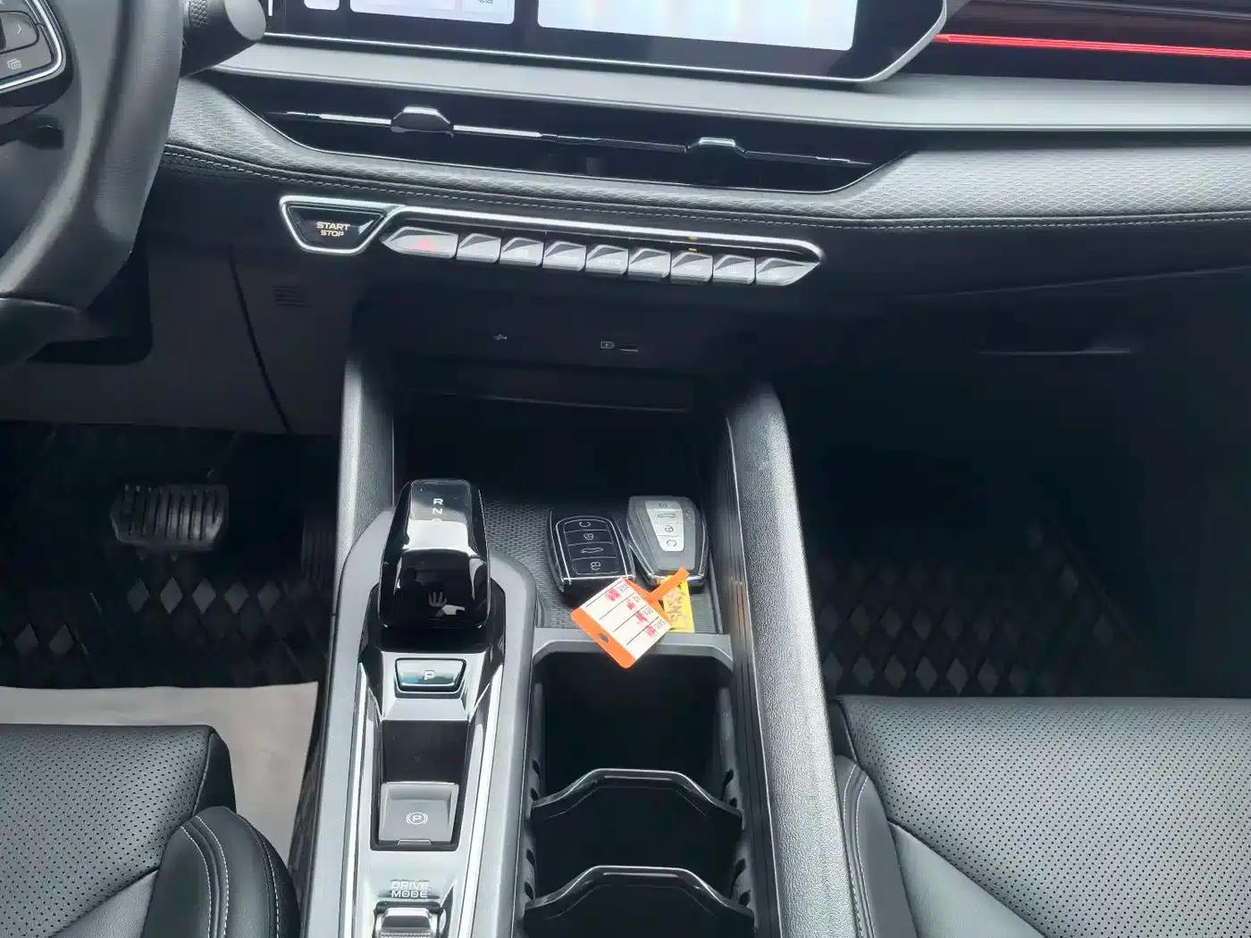 Binrui 2022 Model Binrui COOL 1.5T DCT Thunder Edition — миниатюра 10