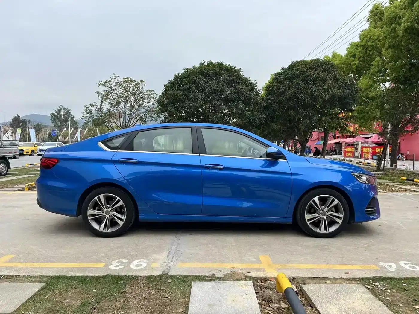 Geely Binrui 2018 14T CVT Binzhi Edition — миниатюра 4