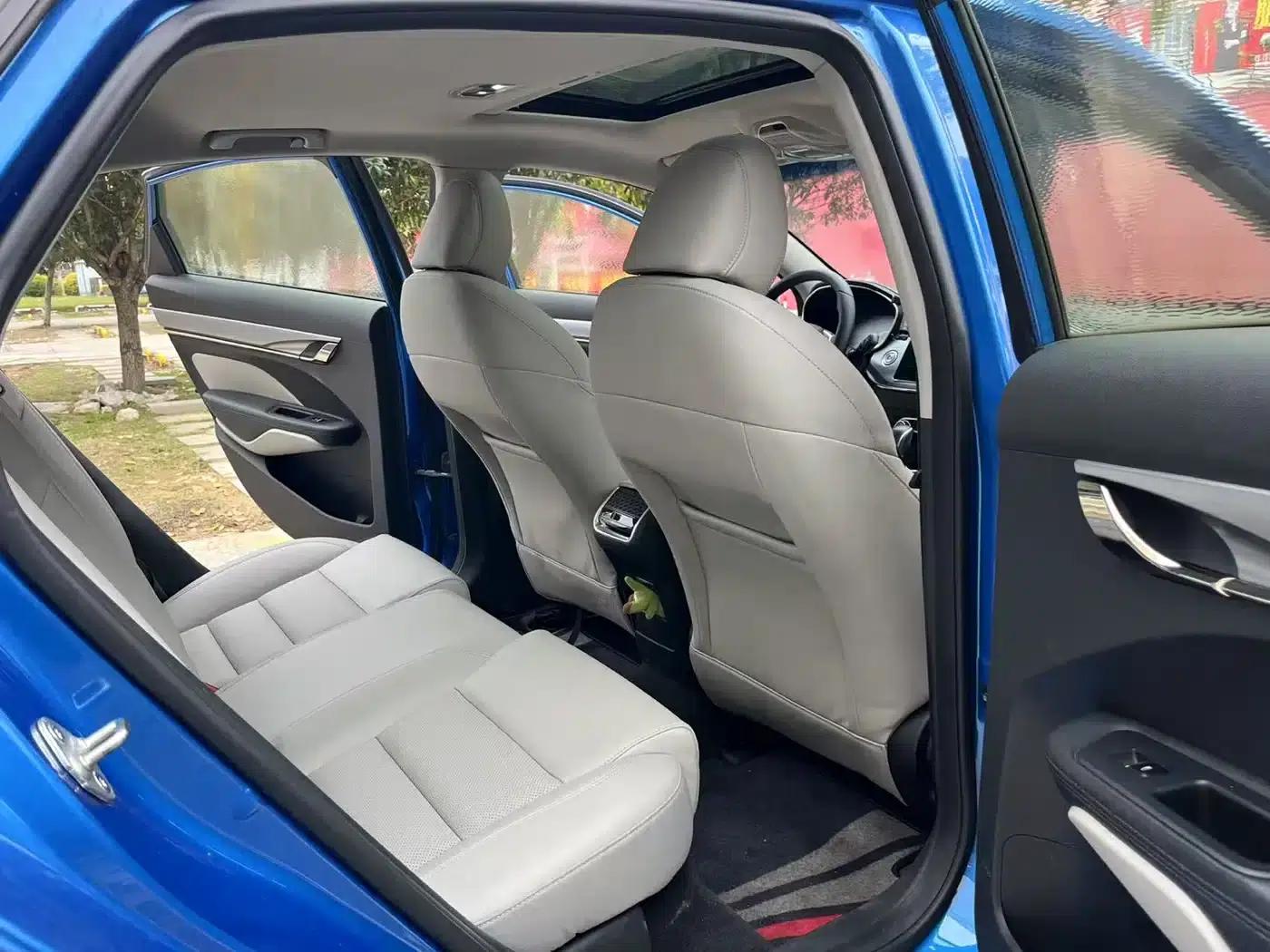 Geely Binrui 2018 14T CVT Binzhi Edition — миниатюра 10