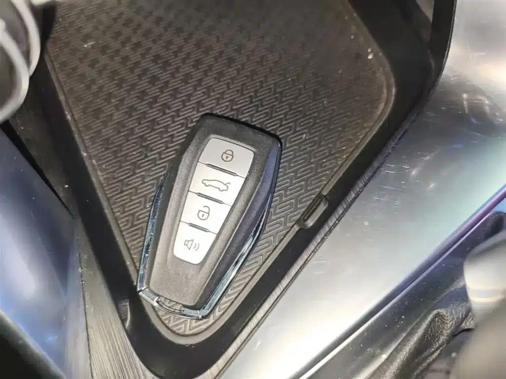 Geely Binrui 2018 14T CVT Binzhi Edition — миниатюра 9