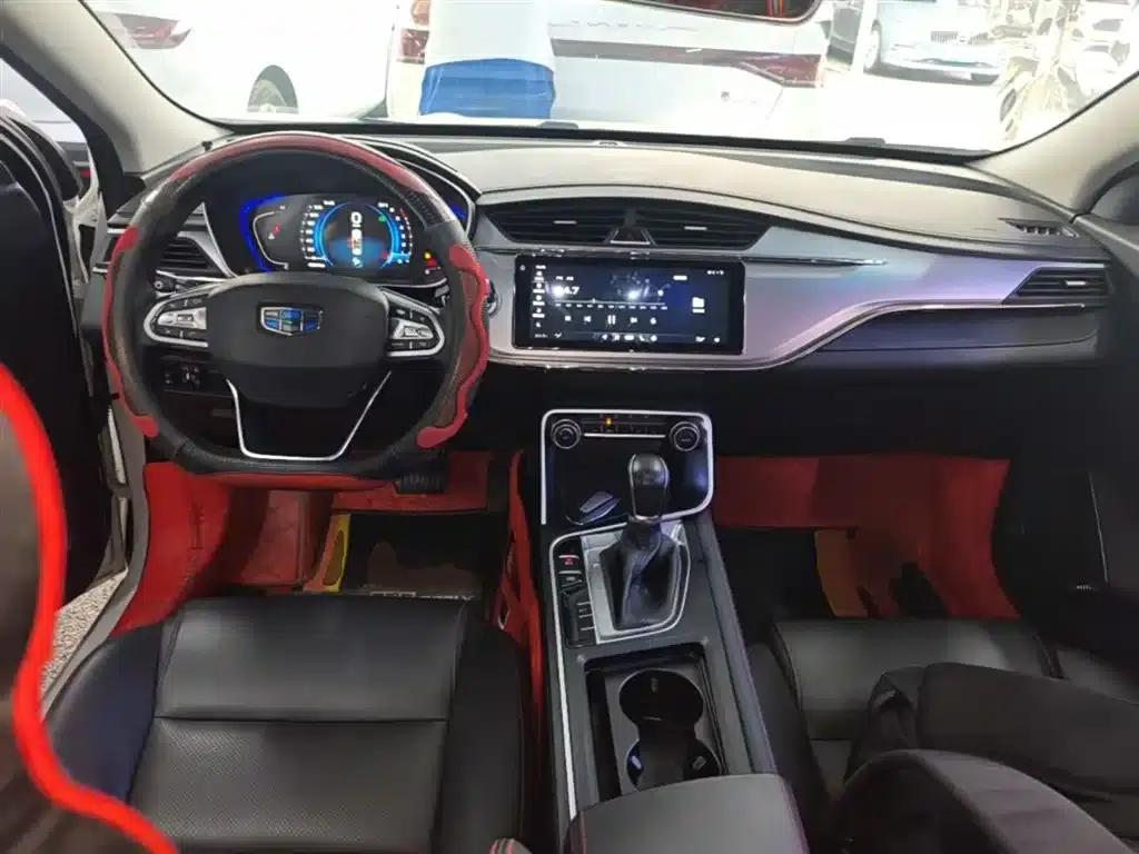 Geely Binrui 2018 14T CVT Binzhi Edition — миниатюра 10