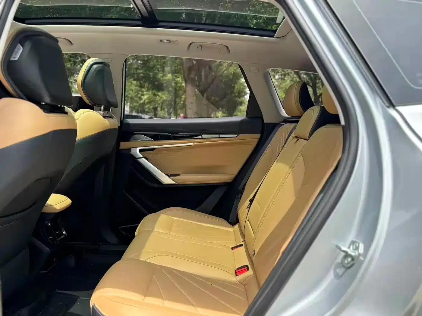 Geely Boyue L 2023 1.5TD DCT Premium Edition — миниатюра 5