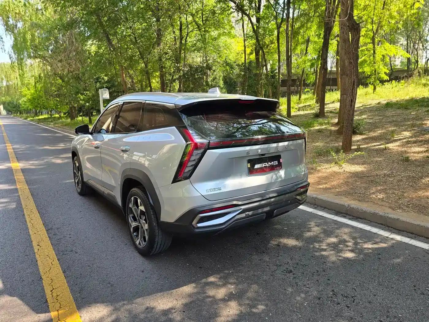 Geely Boyue L 2023 1.5TD DCT Premium Edition — миниатюра 9