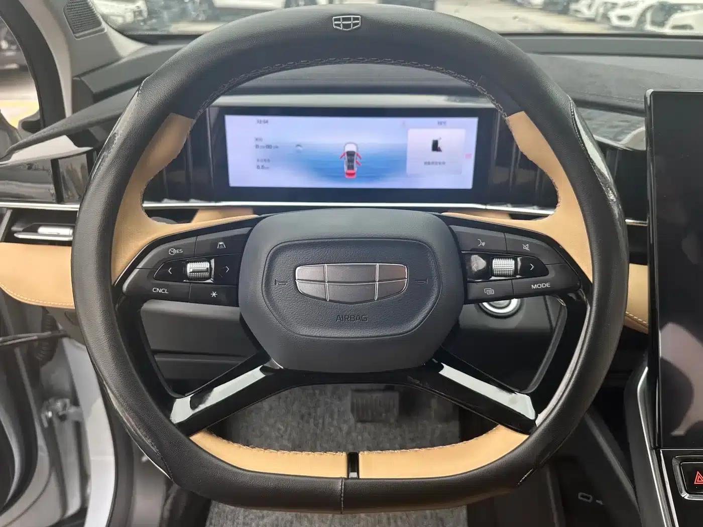 Geely Boyue L 2023 1.5TD DCT Premium Edition — миниатюра 12