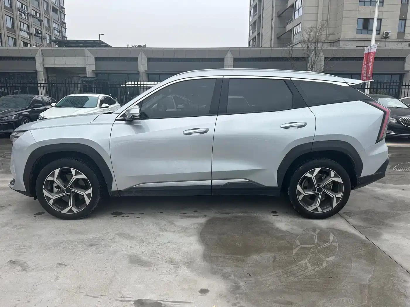 Geely Boyue L 2023 1.5TD DCT Premium Edition — миниатюра 18