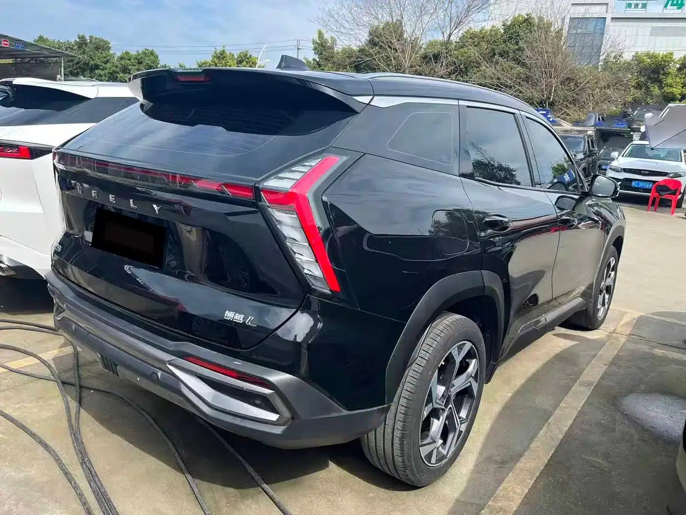 Geely Boyue L 2023 1.5TD DCT Luxury Edition — миниатюра 14