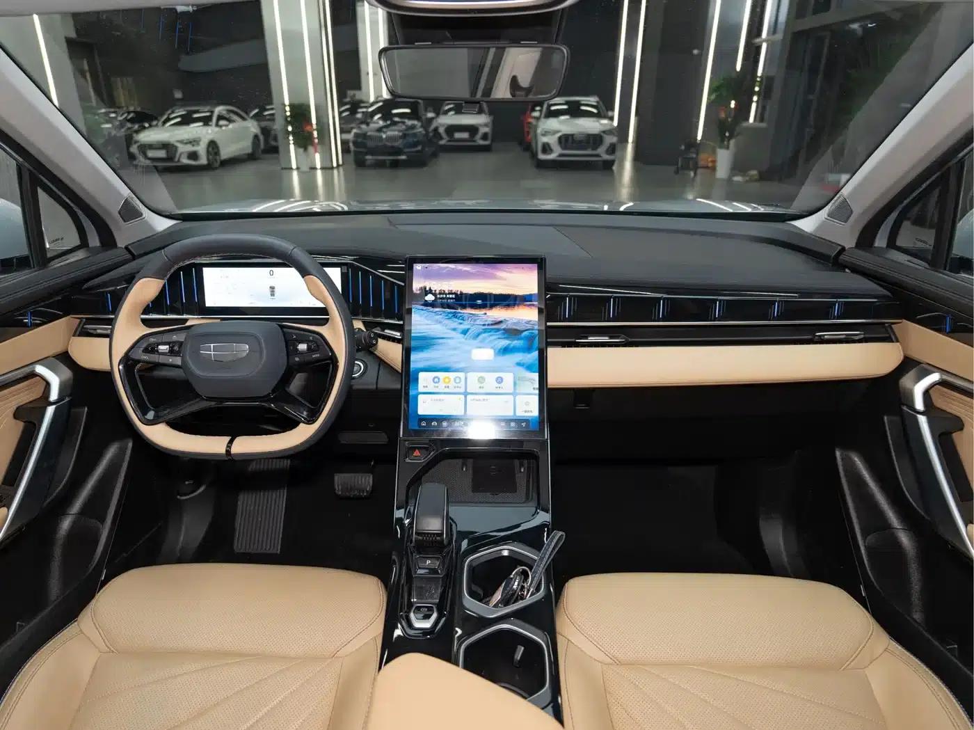 Geely Boyue L 2023 1.5TD DCT Premium Edition — миниатюра 19