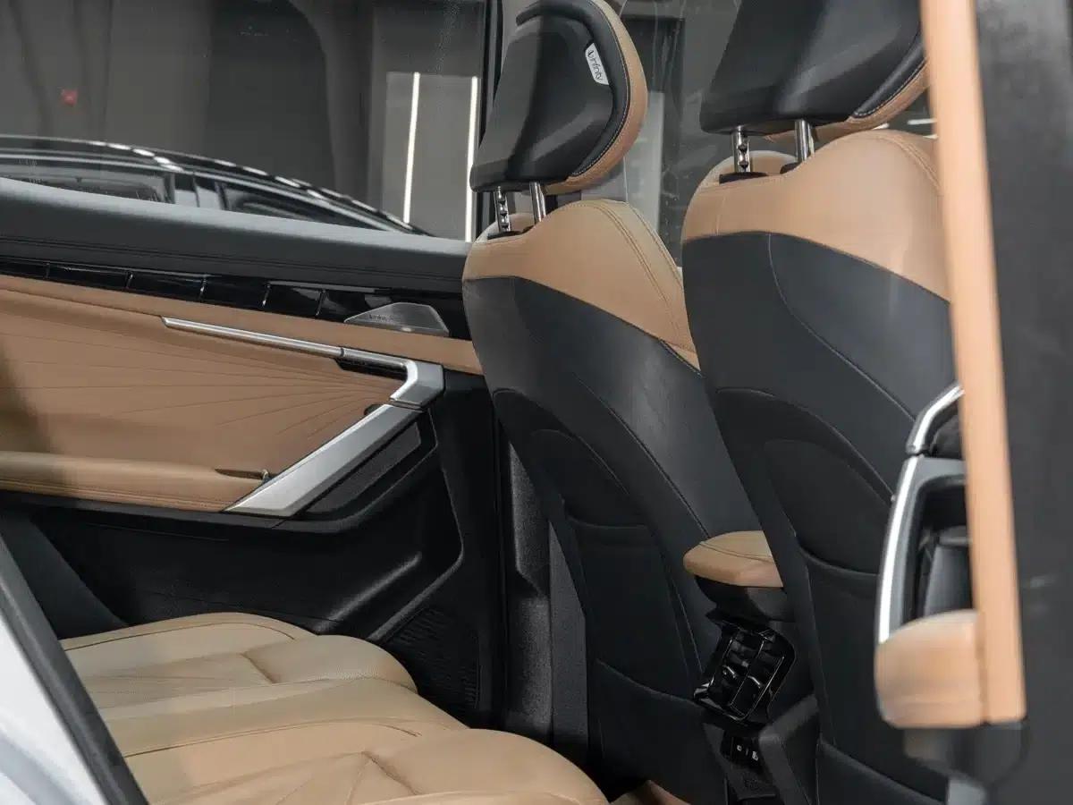Geely Boyue L 2023 1.5TD DCT Premium Edition — миниатюра 22