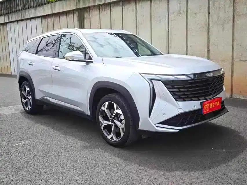 Geely Boyue L 2023 1.5TD DCT Premium Edition — миниатюра 2