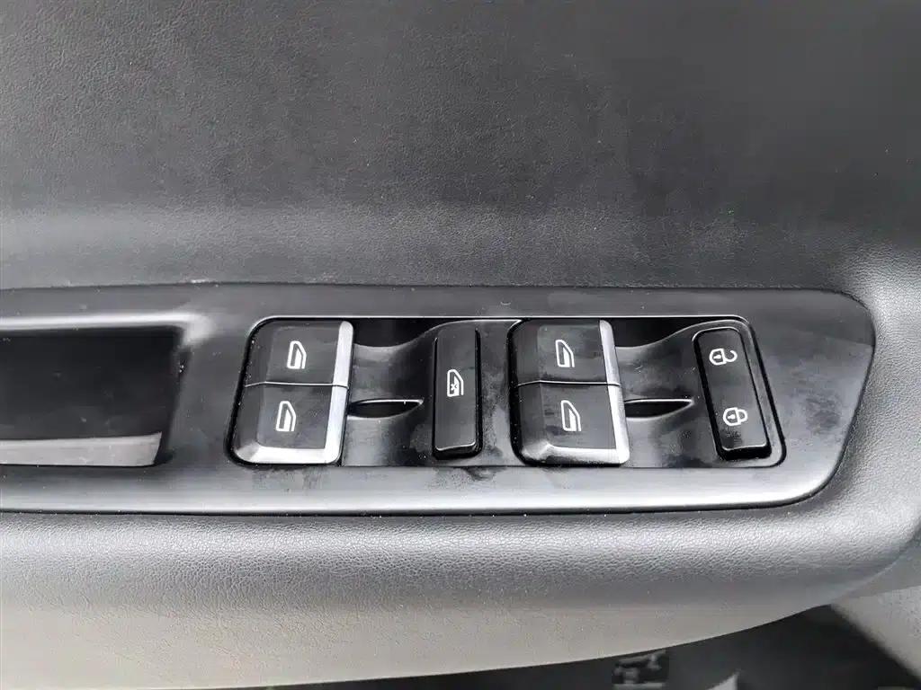 Geely GS 2018 Sport Edition 1.4T Automatic Leading Model — миниатюра 9