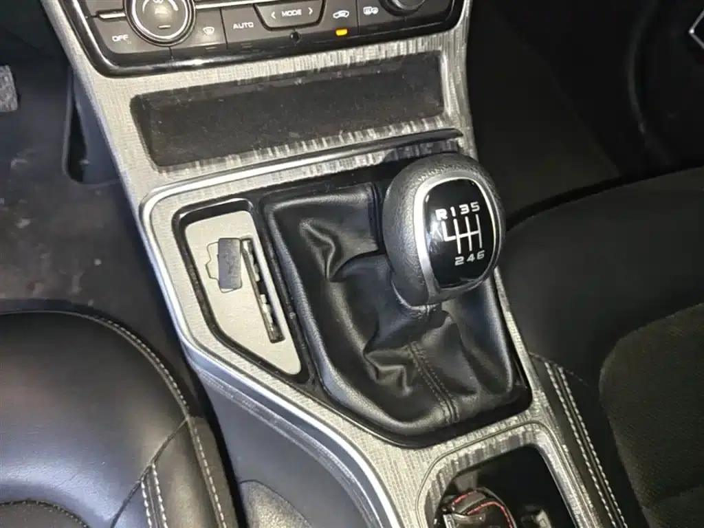 Geely GS 2018 Elegant Edition 1.8L Manual Leading Model — миниатюра 14