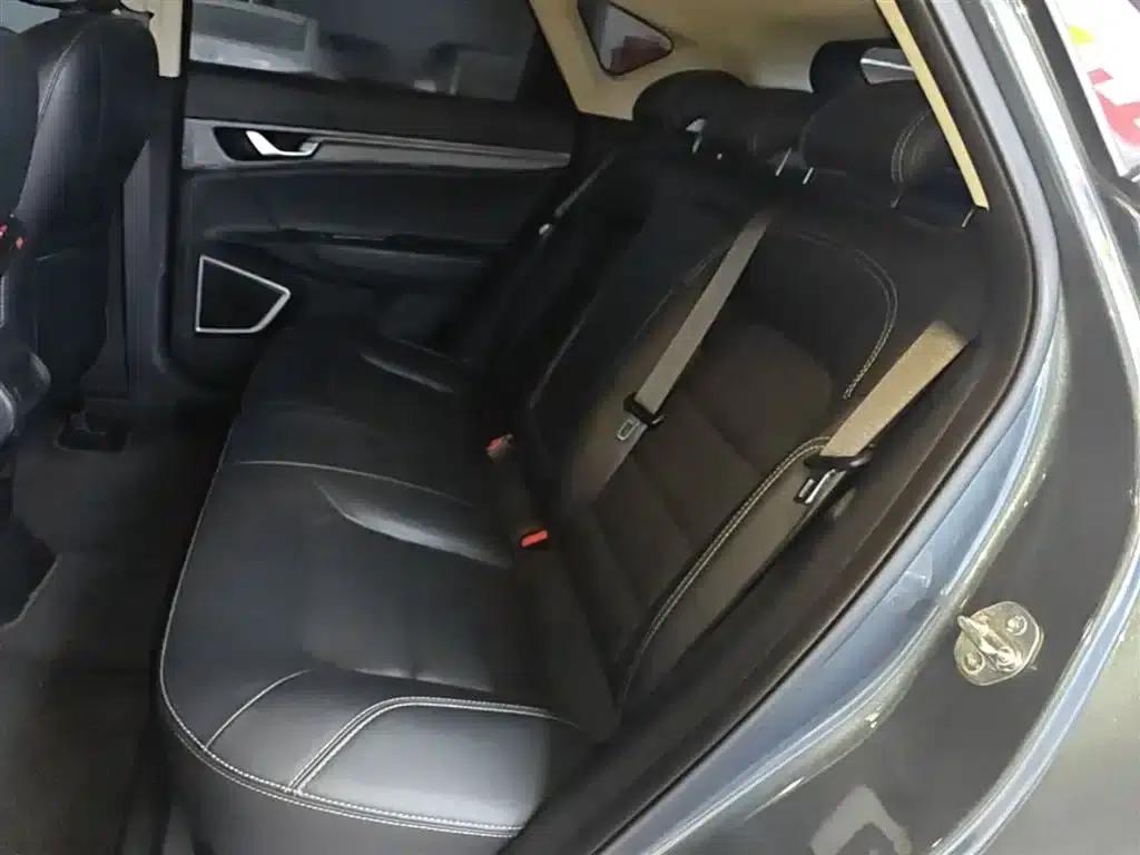 Geely GS 2018 Elegant Edition 1.8L Manual Leading Model — миниатюра 17