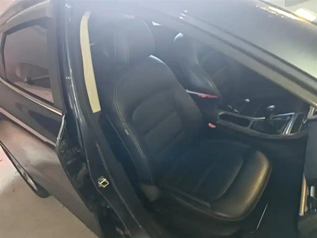Geely GS 2018 Elegant Edition 1.8L Manual Leading Model — миниатюра 25