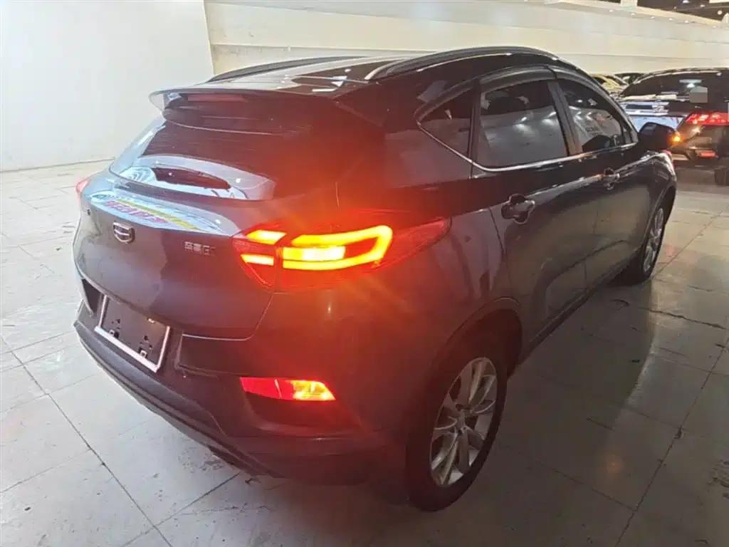 Geely GS 2018 Elegant Edition 1.8L Manual Leading Model — миниатюра 7