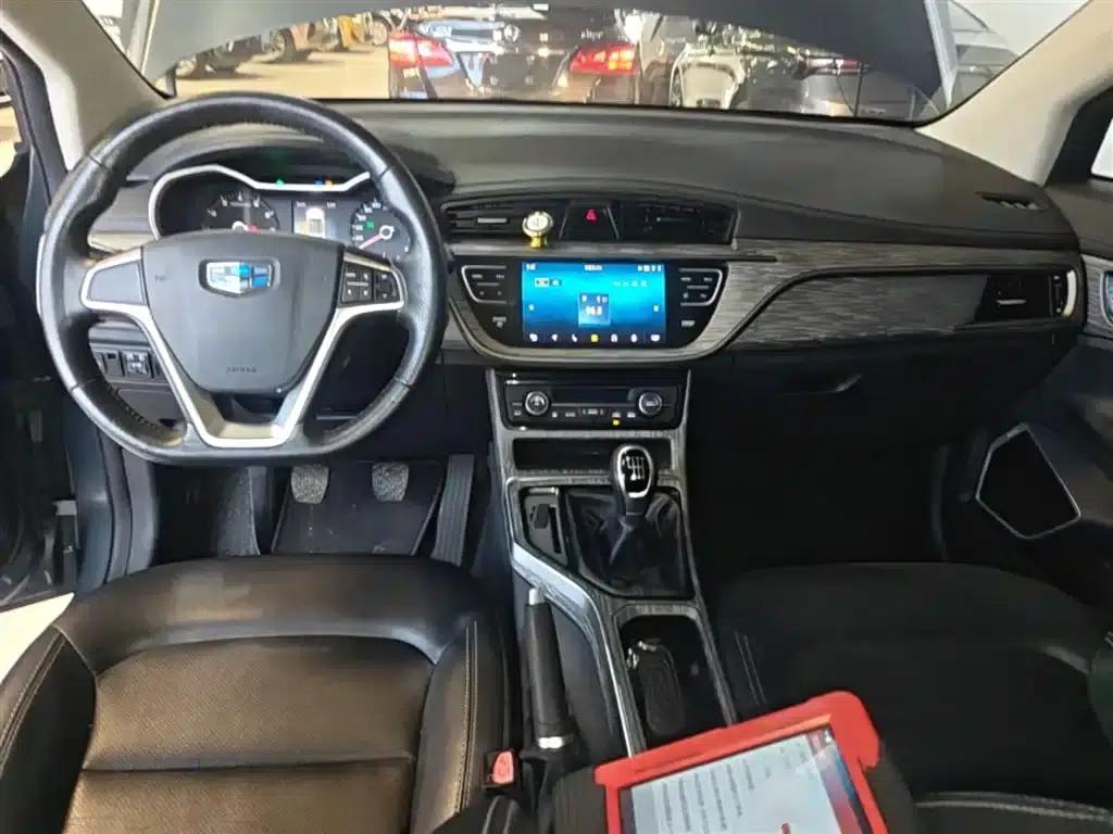 Geely GS 2018 Elegant Edition 1.8L Manual Leading Model — миниатюра 10