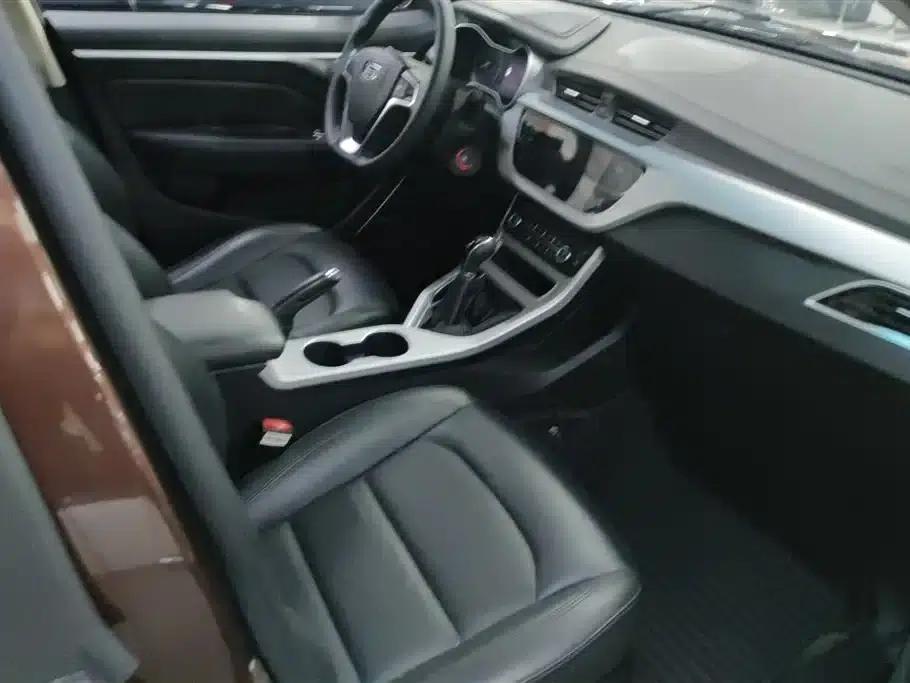 Geely Vision 2018 1.5L Manual Happiness Edition — миниатюра 8