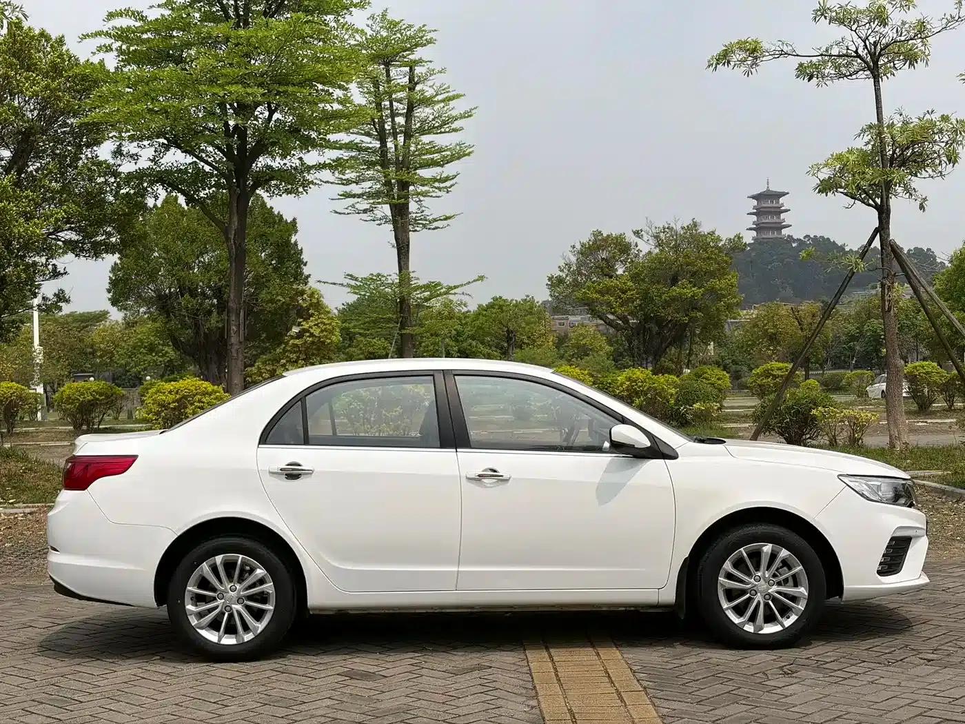 Geely Vision 2020 1.5L CVT Asian Games Edition — миниатюра 4
