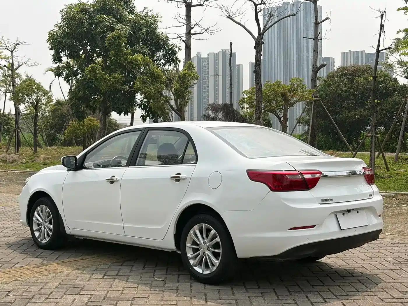 Geely Vision 2020 1.5L CVT Asian Games Edition — миниатюра 7