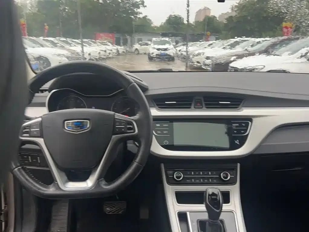 Geely Vision 2018 1.5L Automatic Premium Edition — миниатюра 12
