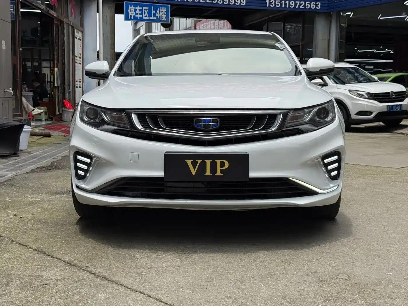 Geely Emgrand GL 2018 1.8L DCT Elite Intelligent Connected Edition — миниатюра 2