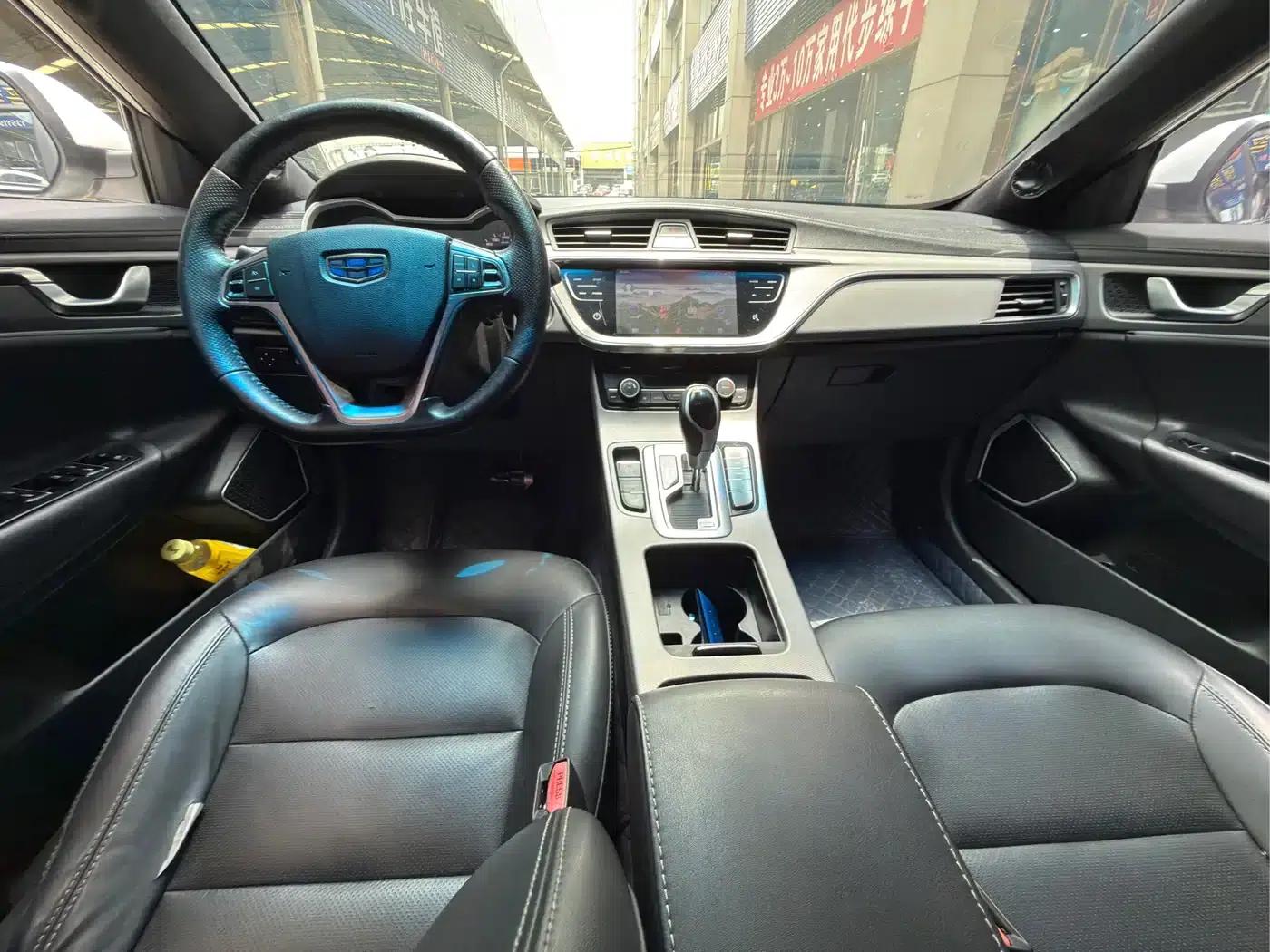 Geely Emgrand GL 2018 1.8L DCT Elite Intelligent Connected Edition — миниатюра 6